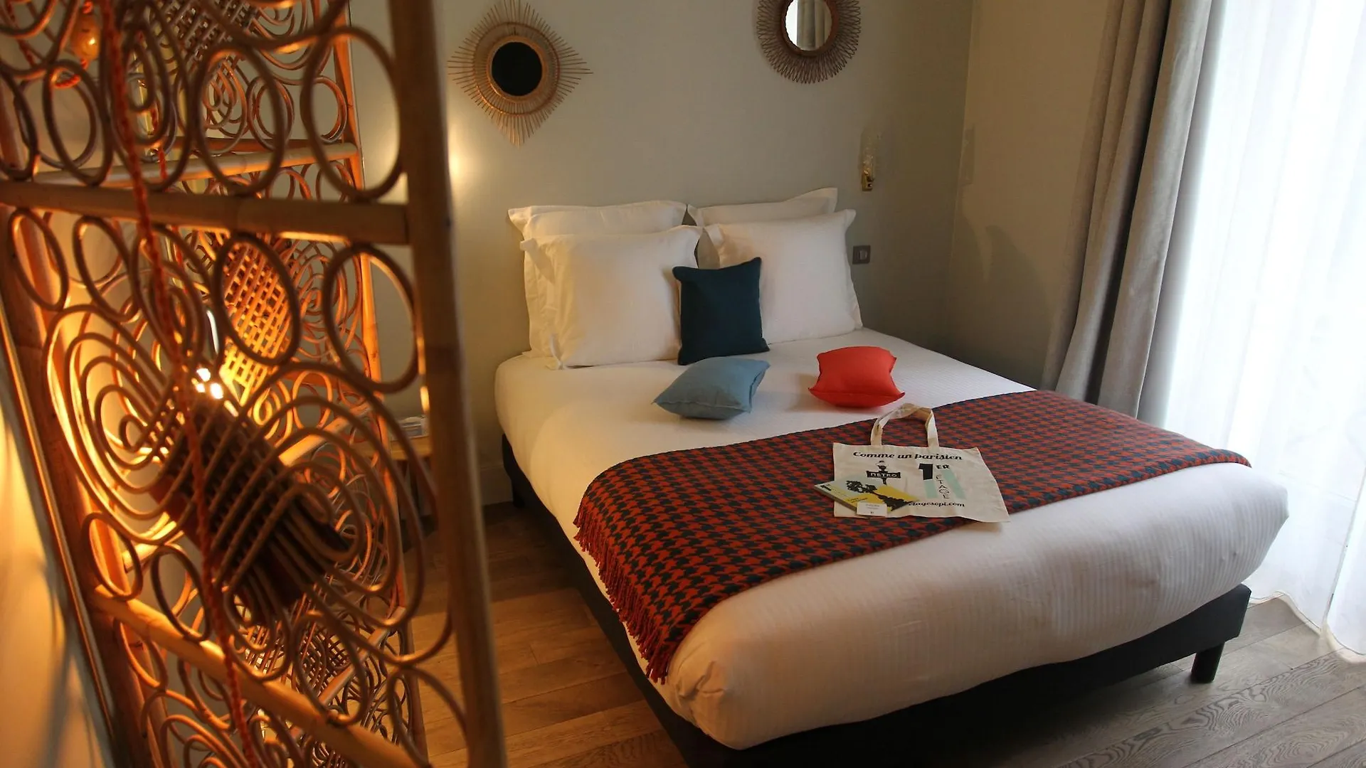 1Er Etage Sopi-Montmartre Hotel Parijs